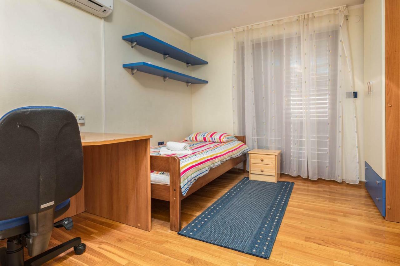 Apartment Villa Nera Pula Extérieur photo
